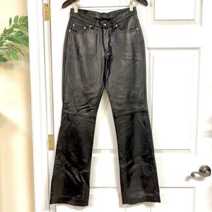 NWT Tommy Hilfiger 100% Leather Mid rise boot cut Black Pants size 5 Y2K